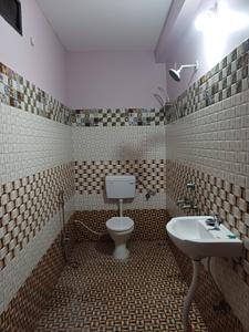 Bathroom Image of 700 Sq.ft 1 RK Villa for rent in Boirdadar Raigarh for Rs. 5500