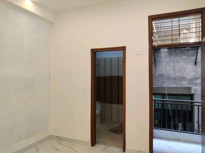 Bedroom Image of 750 Sq.ft 2 BHK Builder Floor for sale in DLF Ankur Vihar Ghaziabad for Rs. 2375000