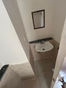 Bathroom Image of 1690 Sq.ft 3 BHK Apartment / Flat for rent in Jaypee Kosmos, Sector 134 Noida for Rs. 26000