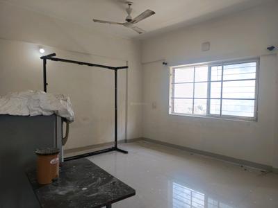 Bedroom Image of 460 Sq.ft 1 RK Apartment / Flat for sale in Amanora Park Town, Hadapsar Pune for Rs. 5000000