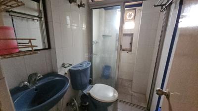 Utsa Luxury Complex Bathroom Two 4