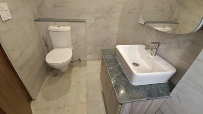 Image of 2000 Sq.ft 3 BHK Builder Floor for rent in Uday Park, New Delhi for Rs. 130000