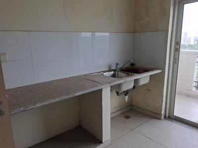 Kitchen Image of 1943 Sq.ft 3 BHK Apartment / Flat for sale in DLF Express Greens, Manesar Gurgaon for Rs. 14500000