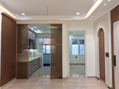 Living Room Image of 1200 Sq.ft 3 BHK Builder Floor for sale in Paschim Vihar New Delhi for Rs. 27000000
