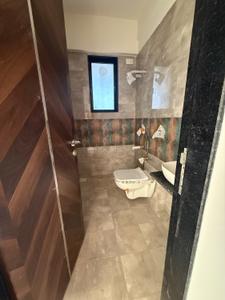 Bathroom Image of 1500 Sq.ft 3 BHK Apartment / Flat for sale in VCA Shree Siddhi, Dadar West Mumbai for Rs. 95000000