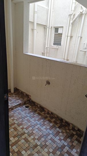 Majestique 38 Park Majestique Main Image 1