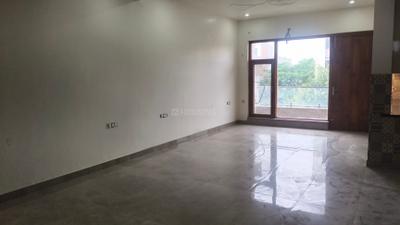 Living Room Image of 2500 Sq.ft 3 BHK Builder Floor for rent in Sector 108 Noida for Rs. 50000
