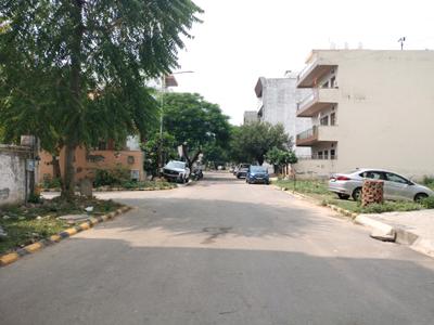 Image of 3150 Sq.ft Residential Plot / Land for sale in Sector 85, Faridabad for Rs. 68000000