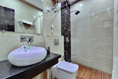 Bathroom Image of SAMRAT PG in Roshan Pura, Gurgaon