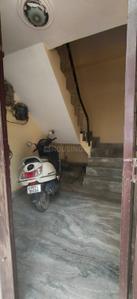 Balcony Image of 1300 Sq.ft 3 BHK Independent House for rent in Rohini Extension New Delhi for Rs. 15000