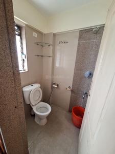 Bathroom Image of 700 Sq.ft 1 BHK Apartment / Flat for sale in The Solitaire, Kolshet Thane for Rs. 7800000