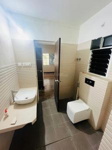 Bathroom Image of 641 Sq.ft 2 BHK Apartment / Flat for rent in A Singapore Life City The Utopia, Gotal Pajri Nagpur for Rs. 14000