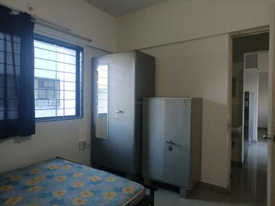 Bedroom Image of 950 Sq.ft 2 BHK Apartment / Flat for rent in Magarpatta Iris, Magarpatta City Pune for Rs. 34000