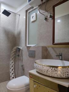 Bedroom One Image of 2500 Sq.ft 4 BHK Builder Floor for rent in Uppal Southend, Sector 49 Gurgaon for Rs. 75000