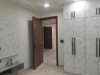 Bedroom Image of 1300 Sq.ft 3 BHK Builder Floor for sale in Shahdara New Delhi for Rs. 16000000