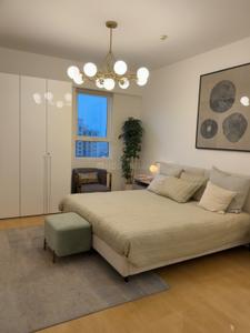 Bedroom Image of 1752 Sq.ft 2 BHK Apartment / Flat for rent in DLF One Midtown, Karampura New Delhi for Rs. 72000