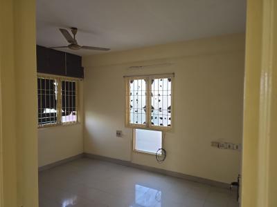 Bedroom Image of 1295 Sq.ft 3 BHK Apartment / Flat for rent in Doshi Gardens, Vadapalani Chennai for Rs. 36000