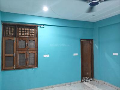 Bedroom Image of 480 Sq.ft 1 BHK Builder Floor for rent in Sector 63 A Noida for Rs. 24000