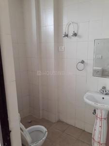 Bathroom Image of 1350 Sq.ft 4 BHK Apartment / Flat for sale in Utrathiya Zirakpur for Rs. 6300000