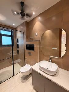 Bathroom Image of 2070 Sq.ft 3 BHK Builder Floor for sale in DLF Independent Floors At Dlf City Phase III, DLF Phase 3 Gurgaon for Rs. 30000000