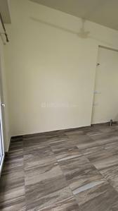 Bedroom Image of 435 Sq.ft 1 RK Apartment / Flat for rent in Paramount Golfforeste Oak &amp; Pine, Surajpur Greater Noida for Rs. 12500