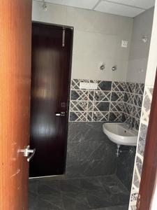 Bathroom Image of 1300 Sq.ft 3 BHK Apartment / Flat for sale in Naman Homes, Dhoomanganj Allahabad for Rs. 15500000