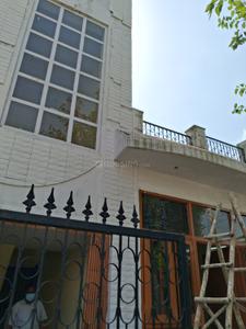 Balcony Image of 1292 Sq.ft 2 BHK Independent House for rent in Omicron II Greater Noida for Rs. 20000