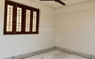 1 RK Independent Builder Floor