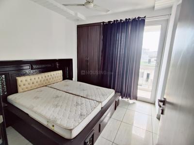 Bedroom Image of 1500 Sq.ft 3 BHK Builder Floor for rent in Sector 5 Rohini New Delhi for Rs. 38000