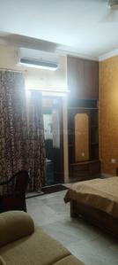 Bedroom Image of 2500 Sq.ft 2 BHK Independent House for rent in Gomti Nagar Lucknow for Rs. 30000
