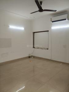 Hall Image of 1733 Sq.ft 3 BHK Apartment / Flat for sale in Amrapali Heartbeat City IV, Sector 107 Noida for Rs. 19500000