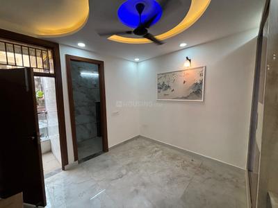 Bedroom Image of 810 Sq.ft 3 BHK Apartment / Flat for sale in Dwarka Mor New Delhi for Rs. 6500000