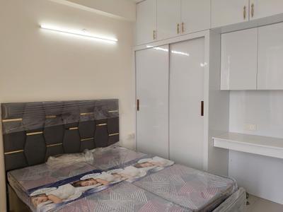 Bedroom Image of 900 Sq.ft 3 BHK Apartment / Flat for rent in Pyramid Altia, Sector 70 Gurgaon for Rs. 43000