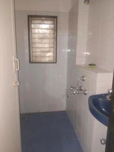 Common Bathroom Two Image of 470 Sq.ft 1 BHK Apartment / Flat for sale in Gundecha Valley Of Flowers, Kandivali East Mumbai for Rs. 13000000