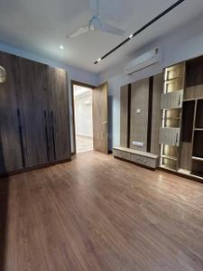 Bedroom Image of 2500 Sq.ft 3 BHK Apartment / Flat for rent in  Ratnadeep Complex, Jodhpur Ahmedabad for Rs. 45000