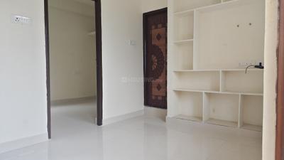 Living Room Image of 720 Sq.ft 1 BHK Apartment / Flat for rent in Kondapur Hyderabad for Rs. 14500