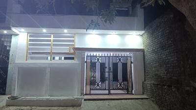 Bathroom Image of 850 Sq.ft 2 BHK Independent House for sale in Jankipuram Garden Lucknow for Rs. 3600000