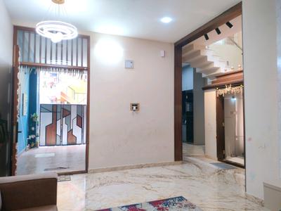 Living Room Image of 2700 Sq.ft 4 BHK Independent House for sale in Bommanahalli Bengaluru for Rs. 29000000