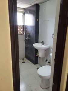 Image of 1250 Sq.ft 2 BHK Apartment / Flat for rent in Express Zenith, Sector 77, Noida for Rs. 30000