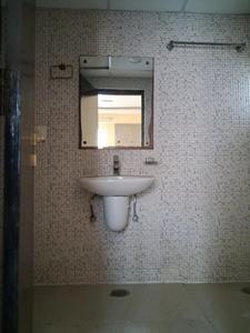 Bedroom Three Image of 2385 Sq.ft 4 BHK Apartment / Flat for rent in Supertech Cape Town, Sector 74 Noida for Rs. 51000