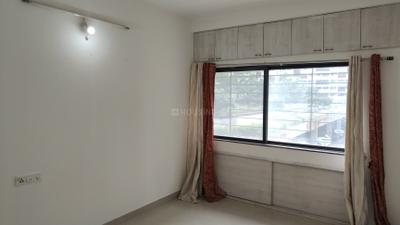 Bedroom Image of 927 Sq.ft 2 BHK Apartment / Flat for sale in Kumar Pebble Park, Hadapsar Pune for Rs. 5500000