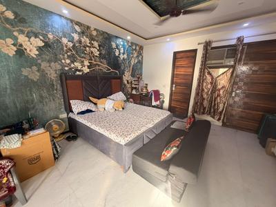 Hall Image of 450 Sq.ft 1 RK Builder Floor for rent in Ramesh Nagar New Delhi for Rs. 22000