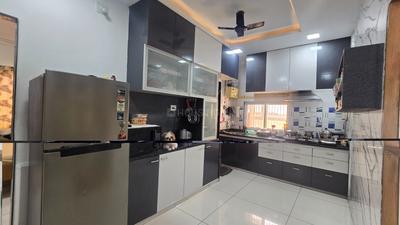 Kitchen Image of 1100 Sq.ft 3 BHK Apartment / Flat for sale in Harni Vadodara for Rs. 6800000