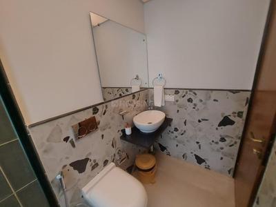 Bathroom Image of 1800 Sq.ft 3 BHK Builder Floor for rent in Ashok Vihar New Delhi for Rs. 90000