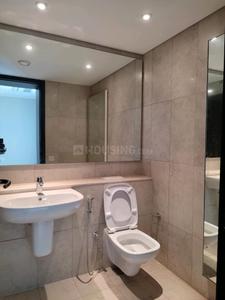 Bathroom Image of 2850 Sq.ft 3 BHK Apartment / Flat for sale in Panchshil Towers, Kharadi Pune for Rs. 39500000