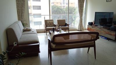 Living Room Image of 1600 Sq.ft 3 BHK Apartment / Flat for sale in Mahim Mumbai for Rs. 55000000
