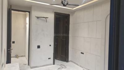 Bedroom Image of 1800 Sq.ft 3 BHK Builder Floor for sale in Chittaranjan Park New Delhi for Rs. 63000000