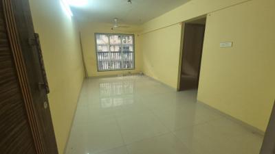 Living Room Image of 900 Sq.ft 1.5 BHK Apartment / Flat for rent in Hari Om Pearl Hans Residency H Wing, Kurla West Mumbai for Rs. 44500