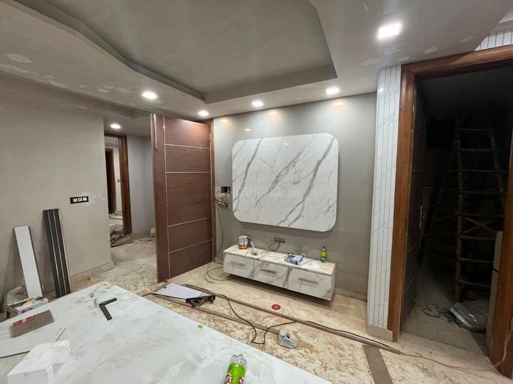 3 BHK 1350 Sqft Independent Floor for sale at Shalimar Bagh, New Delhi