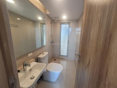 Image of 450 Sq.ft 1 BHK Apartment / Flat for rent in Hiranandani Solitaire Studio Apartment, Hiranandani Estate, Thane for Rs. 35000
